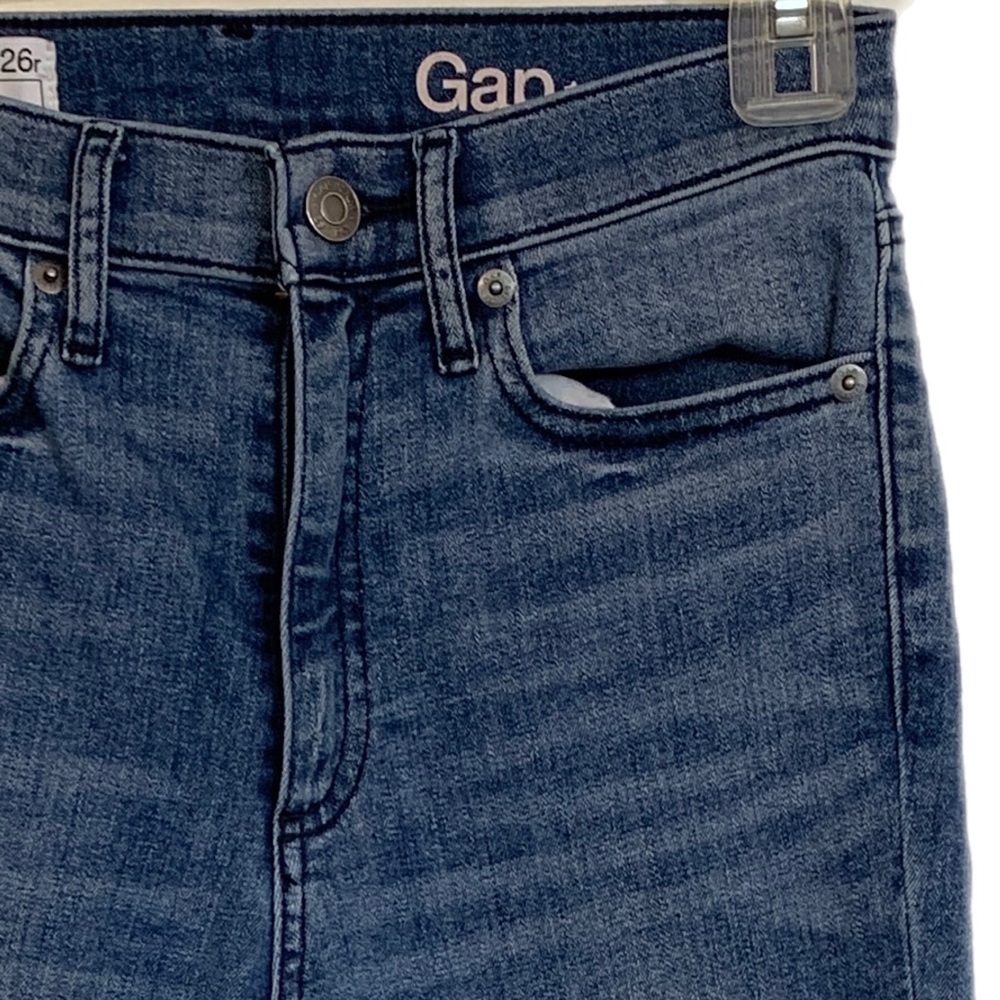 Gap Jeans - Picture 4 of 9